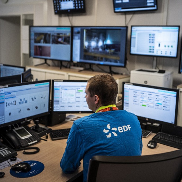 Control center transmission